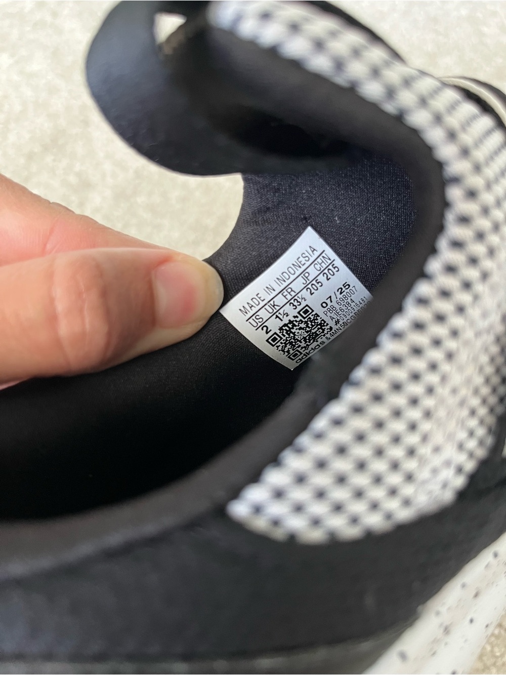 adidas | Lite Racer Adapt 7.0 | Kid’s Sneakers - Picture 5 of 6